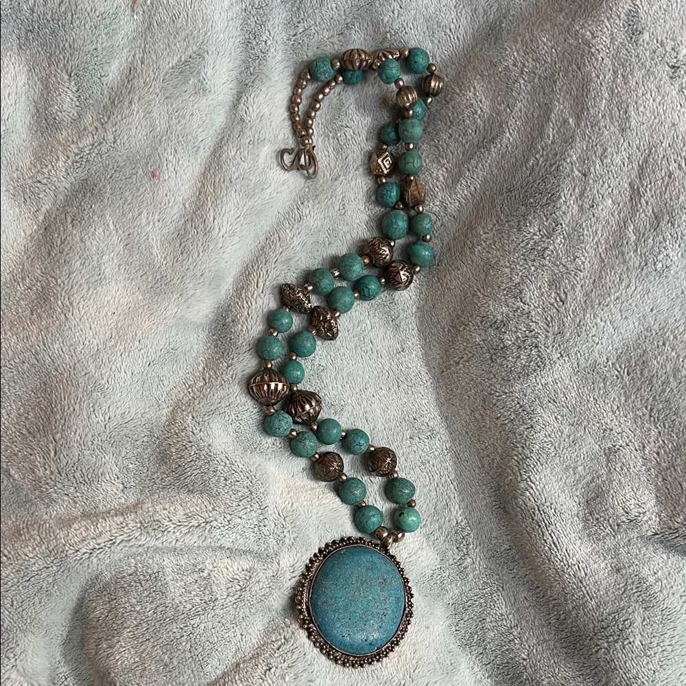Vintage Turquoise and Silver Necklace